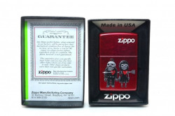 Зажигалка Zippo 1792 Zombies-Never Leave You
