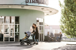 Thule kolica Sleek