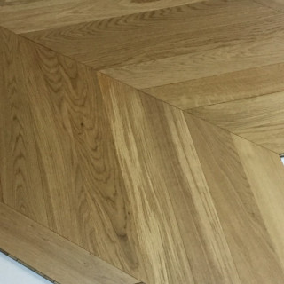 parchet stejar chevron 10mm lac mat