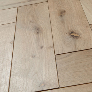 Parchet Masiv Herringbone Stejar 500x130mm Rustic RC 4V