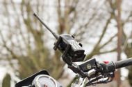 RAM® Finger-Grip™ univerzális telefon - GPS - PMR-rádió tartó szerkezet kormányra v. csőre