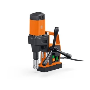 KBE 32 - Mașină de găurit ecologică cu carotă cu stand electromagnetic de până la 32 mm