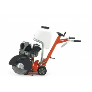 Masina de taiat pardoseli Husqvarna FLOOR SAW FS 305 5.6 hp, disc 300 mm, adancime taiere 125 mm, 3,6 kW, 54 kg
