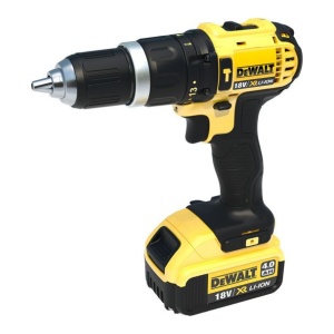 Masina de gaurit si insurubat cu percutie, cu acumulatori Dewalt DCD785M2, 18V/4.0Ah, cuplu maxim 60 Nm, 2 acumulatori, incarcator, valiza de transport