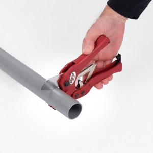 Cleste pentru debitarea tevilor din PVC de pana la 42 mm Kreator KRT000706