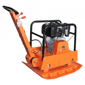 Placa compactoare reversibila PCR 320-LK, 38 kN, motor Lombardini, diesel 7,5 cp, greutate 310 kg