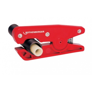 Blade insulation stripper