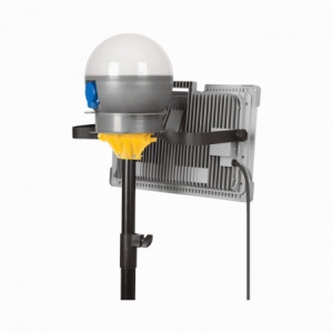 Proiector 4300 lumeni Magnum Future LED 32 W, IP54, IK10, rezistent la impact + Proiector 2400 lumeni FUTURE BALL LED, 20 W, IP54, IK10 rezistent la impact + trepied