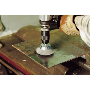 Perie din otel Wolfcraft 2106000, tip oala, D 50 mm, fir ondulat, tija hexagonala 1/4"