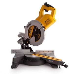 Fierastrau circular pentru taieri inclinate Dewalt DCS778N, compatibil cu acumulator Li-Ion 54 V XR FLEXVOLT, diametru panza 250 mm