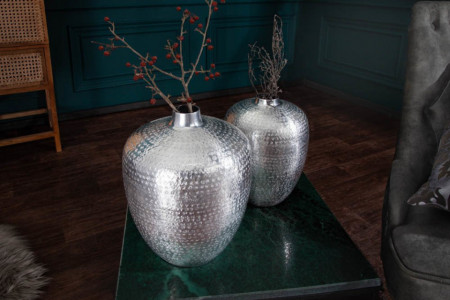 Handgemaakte vazen ​​set van 2 ORIENTAL 33 cm zilver met voetbescherming