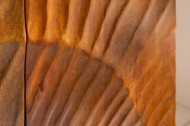 Massief dressoir SCORPION 177 cm bruin mangohout, gedetailleerd 3D-houtsnijwerk