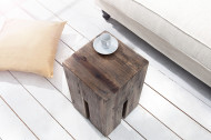 Elegante bijzettafel CASTLE 30 cm kruk van drijfhout