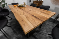 Massieve eettafel met boomrand LIVING EDGE 180 cm geolied wild eiken 3,5 cm tafelblad