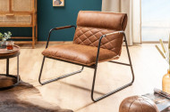 Retro fauteuil antiek lichtbruin met sierstiksels