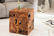 Massieve bijzettafel KUBUS 40cm teak ook te gebruiken als kruk