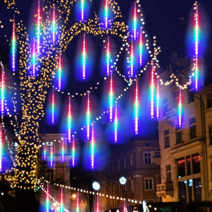 Instalatie 32 turturi luminosi, efect de ninsoare