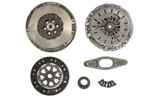 Volanta si kit ambreiaj Luk BMW Z4 E85 2.5i benzina (2005-2009)