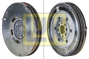 Volanta LAND ROVER DEFENDER pick-up (LD_) 2.8 4x4, LUK 415 0068 10
