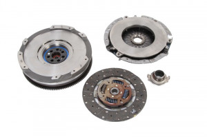 Volanta si kit ambreiaj Exedy Mitsubishi Pajero 3.2 Di-D