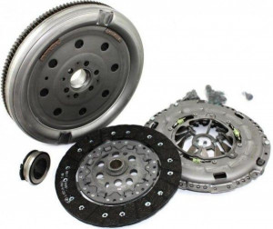 Volanta si kit ambreiaj VW Transporter T5 1.9 TDI diesel