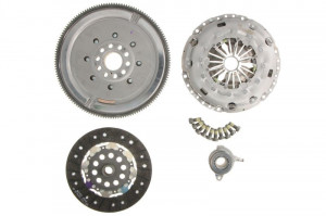 Volanta si kit ambreiaj Luk Volvo V70 D5 / 2.4D (2007-2010)