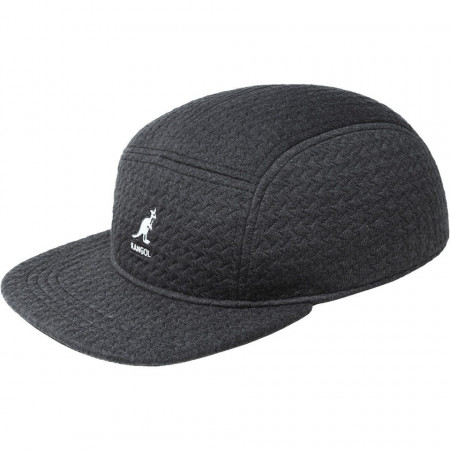 Kangol-sapca-neagra-embossed-5-panel