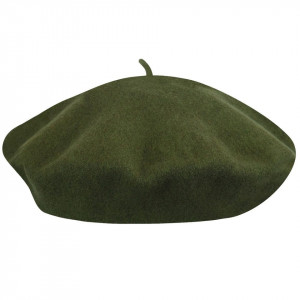 Kangol-bereta-verde-modelaine-2