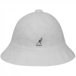 Kangol, Palarie alba bermuda casual