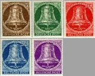 Berlin ber 101#105  1953 Klok klepel midden  Postfris