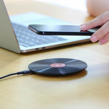 Wireless punjac Remax Vinyl RP-W9 5V/1A crni
