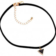 Colier negru triunghi , COL166