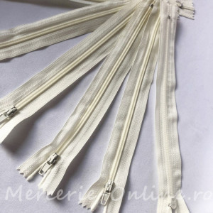 Fermoare Spiralate, Nedetasabile, Autoblocante, spira 3mm, lungime 20 cm (100bucati/punga) Cod:0853
