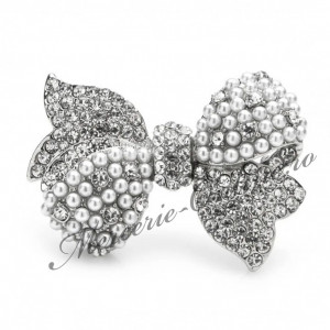 Brosa Funda cu Perle si Strasuri, 5.5x3.8cm (la bucata) Cod:2495