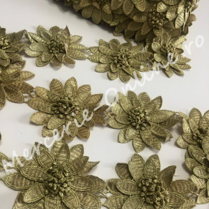 Dantela flori 3D cu lurex, cca 10cm (la metru) Cod:1277
