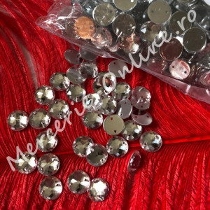 Pietre de cusut acrylic cu aspect gen Swarovski, Crystal, mai multe marimi disponibile (100-2000bucati/pachet) Cod:1081