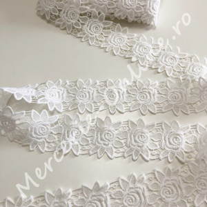 Dantela bumbac flori, cca 6cm (la metru) Cod:1293