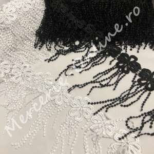 Dantela flori, cca 17cm (la metru) Cod:1165