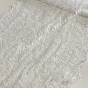 Dantela fina Chantilly, cca 31cm (la bucata) Cod:2349