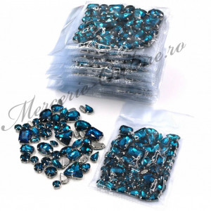 Pietre de cusut sticla cu suport metalic, Peacock Blue, (50bucati/pachet) Cod:2436