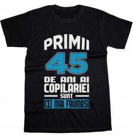 Primii 45 de ani ai copilariei