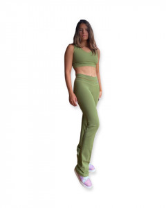 Pantaloni sport verzi