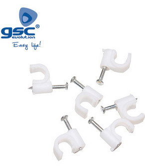 000303831 - Saco de 100 grampos para cabo de mangueira redondo de 9 mm 8433373038318
