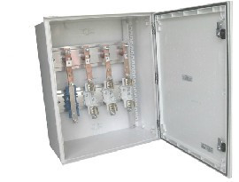 Quadro Viseu CX. POLIÉSTER PARA TI's COM BASES T1 E BARRAS PARA TI's 500X600X230 PL.261