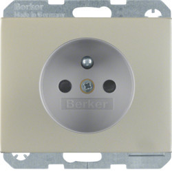 6765757004 - K.1/K.5 - tomada FR obturad., inox BERKER EAN:4011334282358