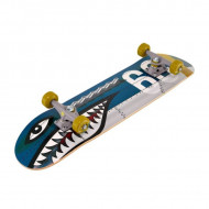 StreetSurfing Street Skate 31" Shark Fire