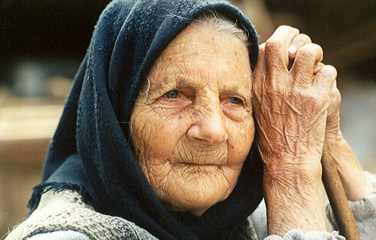 Adu-ţi aminte de Ziditorul tău în zilele tinereţii tale, înainte ca să vină zilele de restrişte... Adu-ţi aminte de Ziditorul tău în zilele tinereţii tale, înainte ca să vină zilele de restrişte...