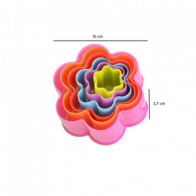 Set 6 forme multicolor pentru taiat foi de biscuiti, fursecuri, forma de floare