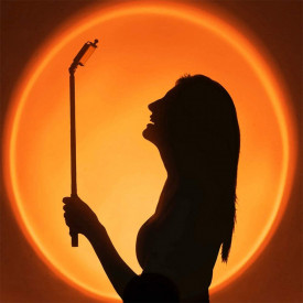 Lampa de veghe cu proiectie Setting Sun, awwaline®, reglabila pe inaltime, rotatie 360 grade, lumina ambientala pentru atmosfera romantica