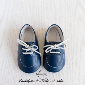 Pantofiori botez - din piele naturală - albastru